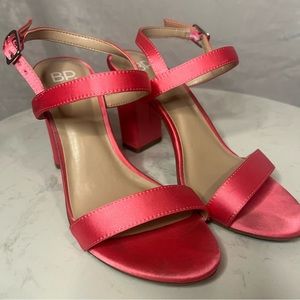 Bright pink, BP, size 6 strapped heel sandal